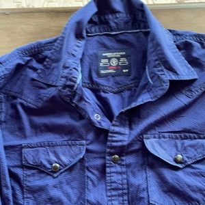 American Eagle navy w/ black dots shirt